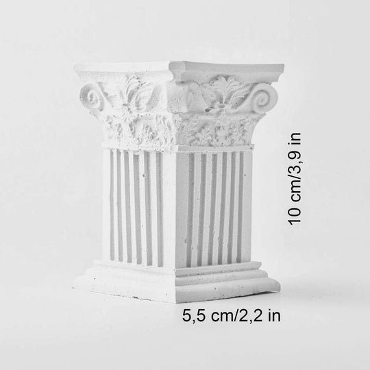 Stable Column Product Display Pedestal with Wide Base