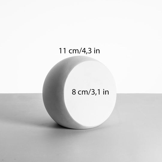 Mineral stone display pieces with natural porous surface