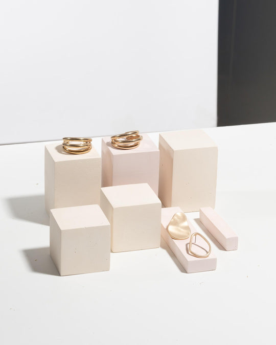 Set minimaliste de blocs de présentation pour bagues et boucles d&