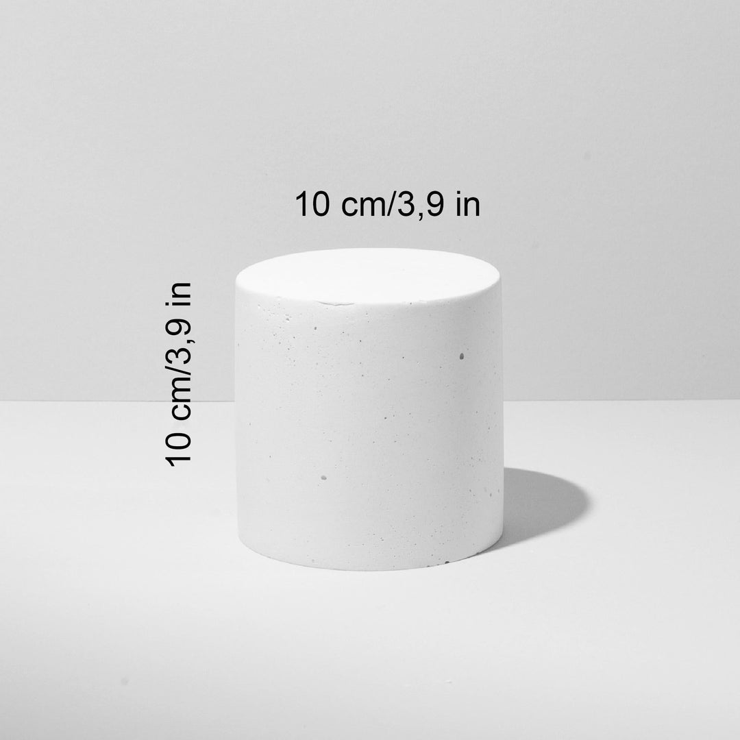 Textured cylinder display stand 10 cm tall and 10 cm diameter with dimensions