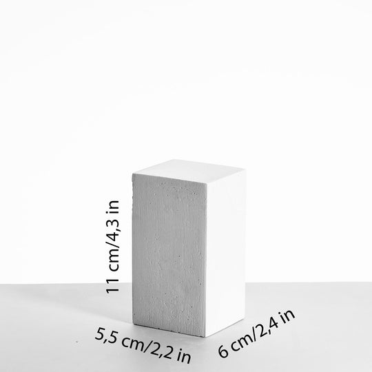 Tall display block, approx. 11 x 5.5 x 6 cm / 4.3 x 2.2 x 2.4 in